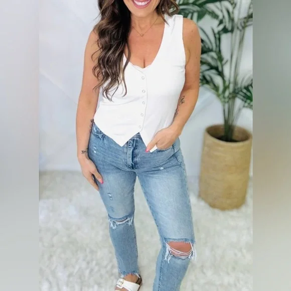 New White Birch Sleeveless Snap Down Vest in White Size XL - Picture 2 of 9